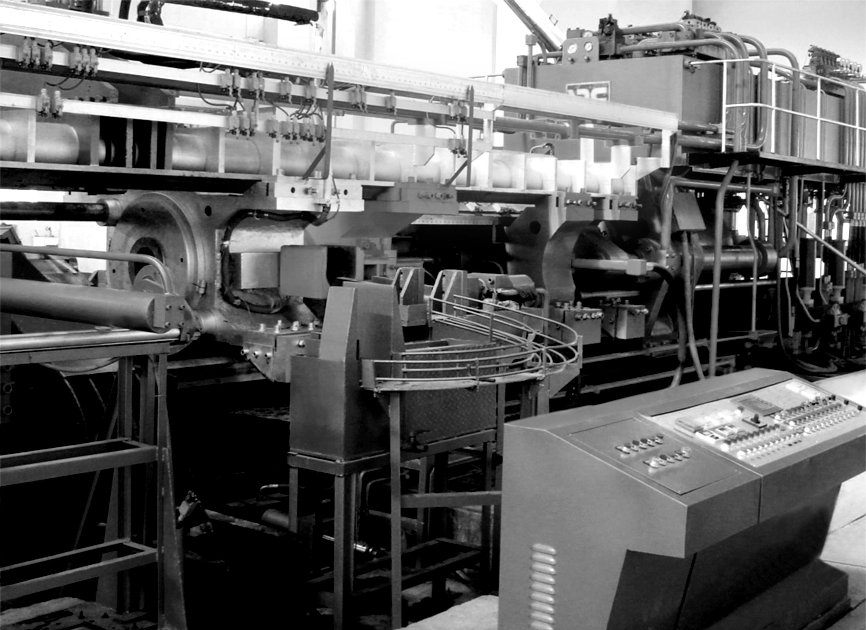 YIWANJIA Bathroom 1250T extrusion machine